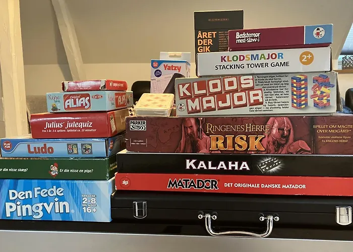 Naturskøn Landidyl På Ibækgaarden - I Egen Bolig *