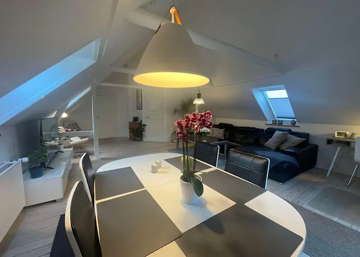 Apartment Naturskon Landidyl Pa Ibaekgaarden - I Egen Bolig