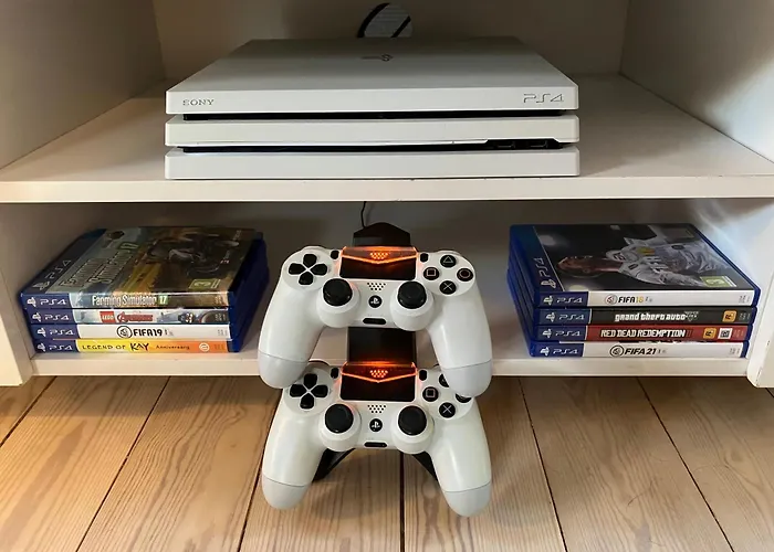 Naturskon Landidyl Pa Ibaekgaarden - I Egen Bolig * Vejle